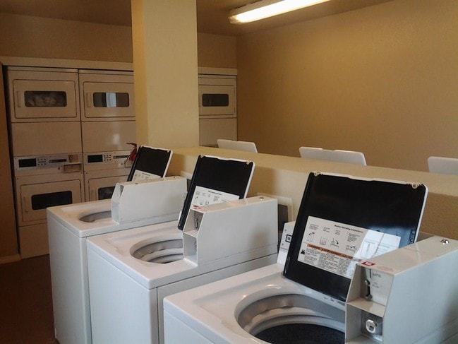 Onsite Laundry Facilities - Barton Court Apartments