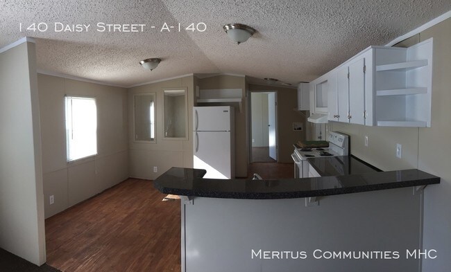 Foto del edificio - $499 MOVE IN SPECIAL!