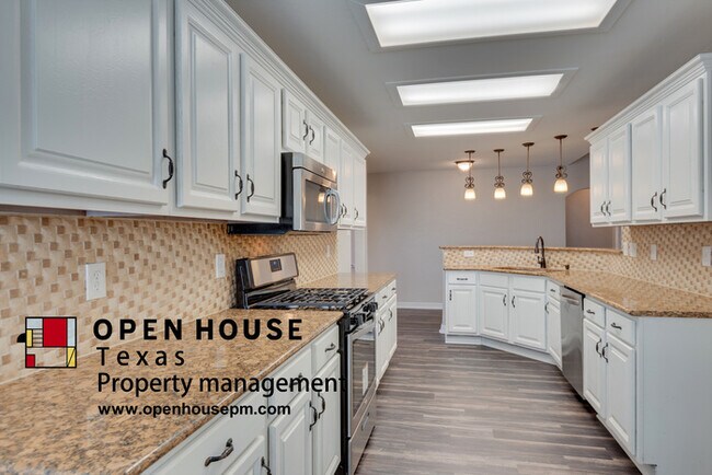 Building Photo - 6321 Pierce Arrow Dr, Arlington
