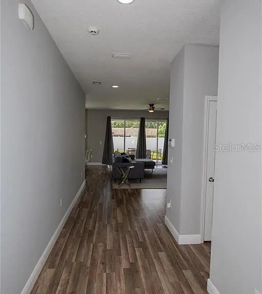 Building Photo - 3855 S Ferncreek Ave