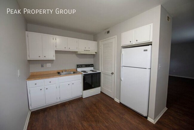 Building Photo - Located in Merion Village and within walki...