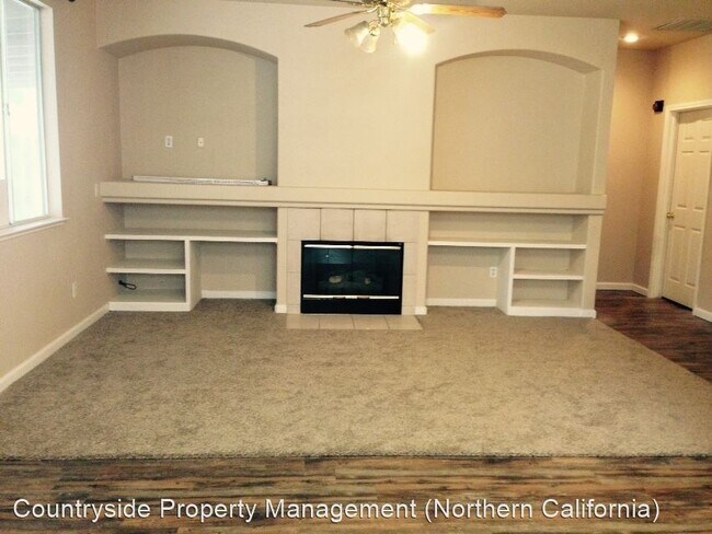 Building Photo - 3 br, 2 bath House - 1433 Trellis Street