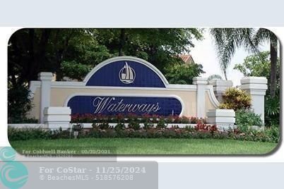 Foto del edificio - 4768 SW 14th Ct