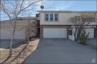 Building Photo - 6622 Dawn Dr