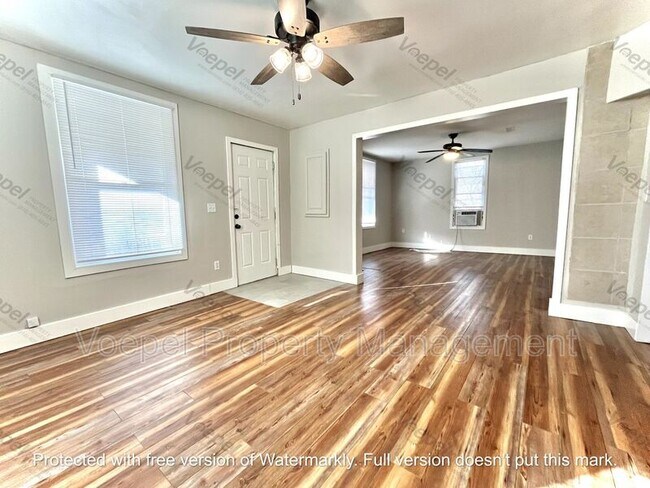 Building Photo - 438 E Excelsior St