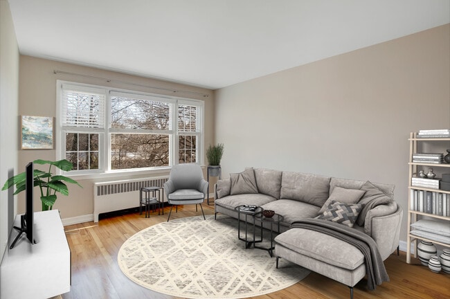 Building Photo - 204 Alpine Pl