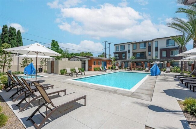 Foto del edificio - 1139 Orchard Dr