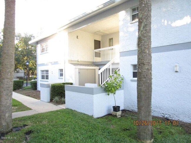 Building Photo - 462 Fairways Cir, D203
