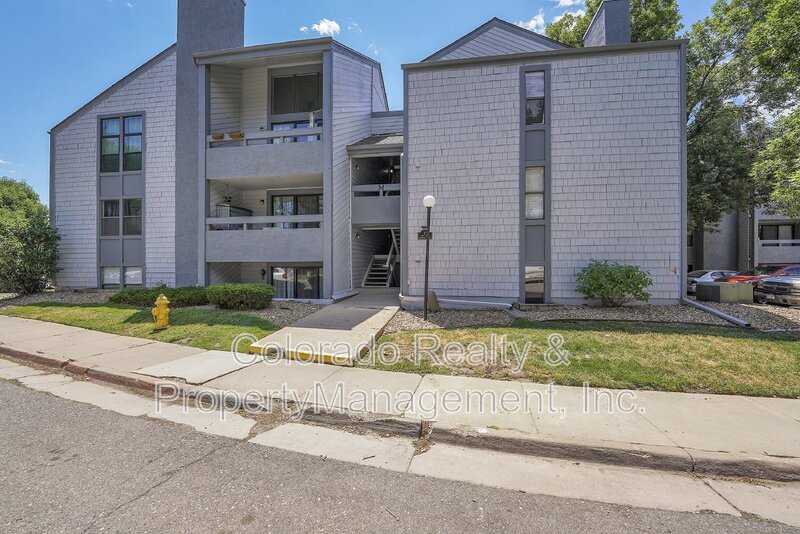 Primary Photo - 13992 East Stanford Circle