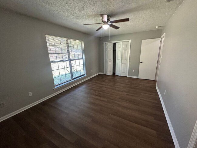 Foto del edificio - Harmon Creek