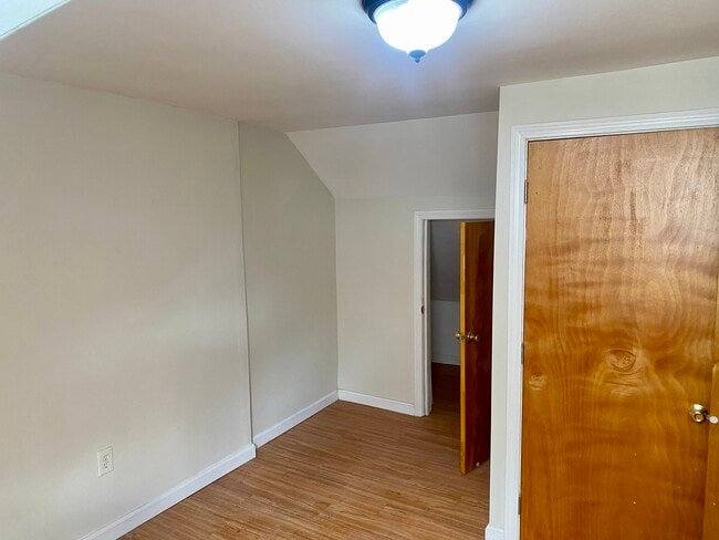 Foto del edificio - 123 Thorndike St