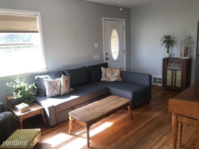Building Photo - 3 br, 2 bath House - 3500 N Fillmore St