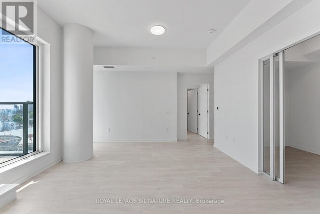 Photo du bâtiment - 10 Graphophone Grv