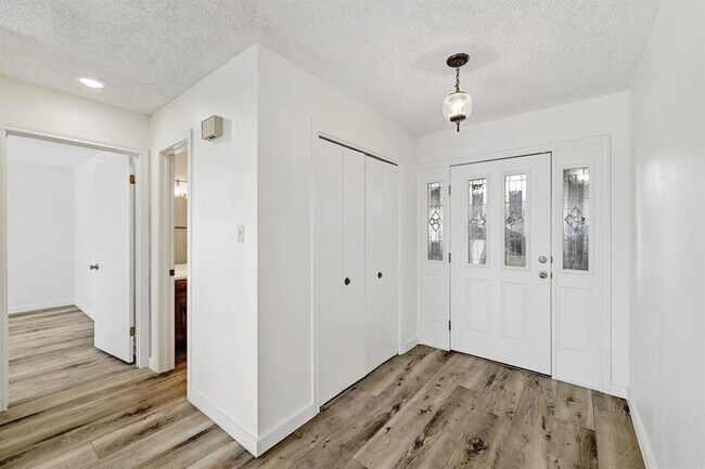 Building Photo - 11512 Tin Cup Dr