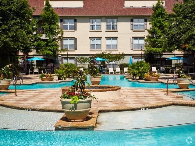 Building Photo - Allura Las Colinas