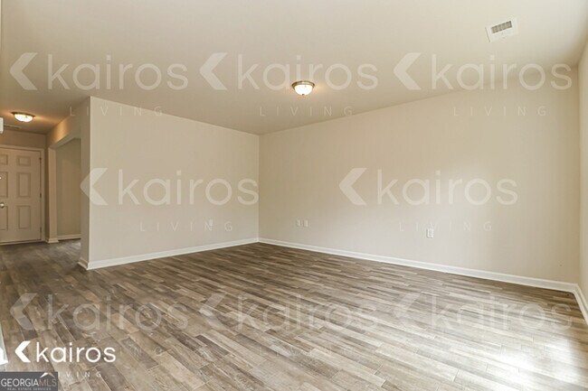 Building Photo - 94 Fishtales Dr