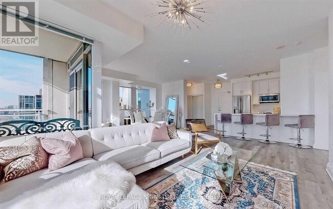 Photo du bâtiment - 628 Fleet St