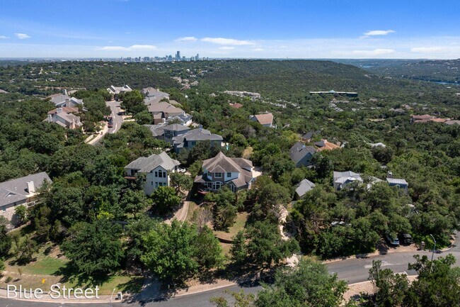 Building Photo - 4 br, 2.5 bath House - 4109 Edwards Mounta...