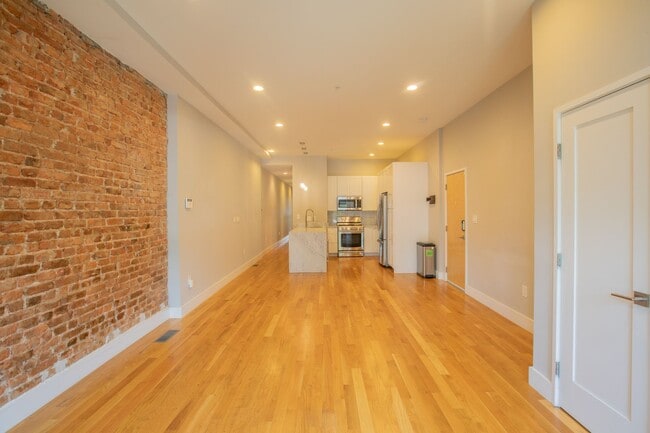 Foto del edificio - Lovely 3 BR/3.5 BA Townhome in Trinidad!