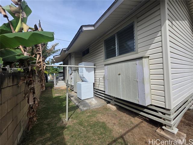 Foto del edificio - 255 Maluniu Ave