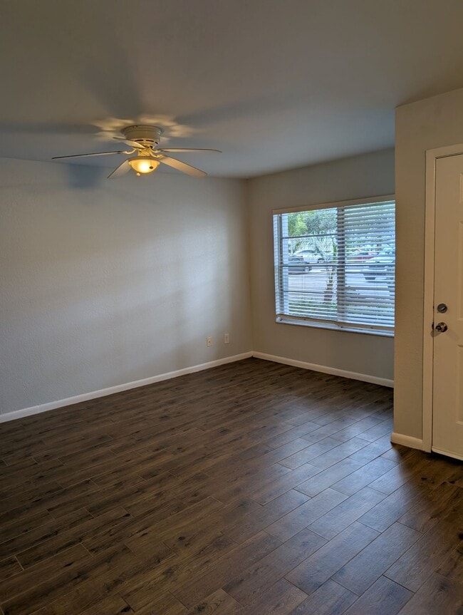 Family Room - 5440 S Macdill Ave