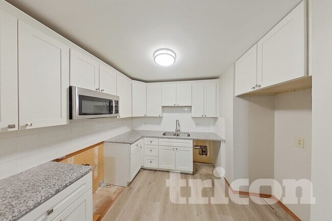 Foto del edificio - 1546 Grant Dr