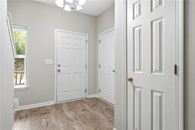 Building Photo - 5682 Lawley Rd
