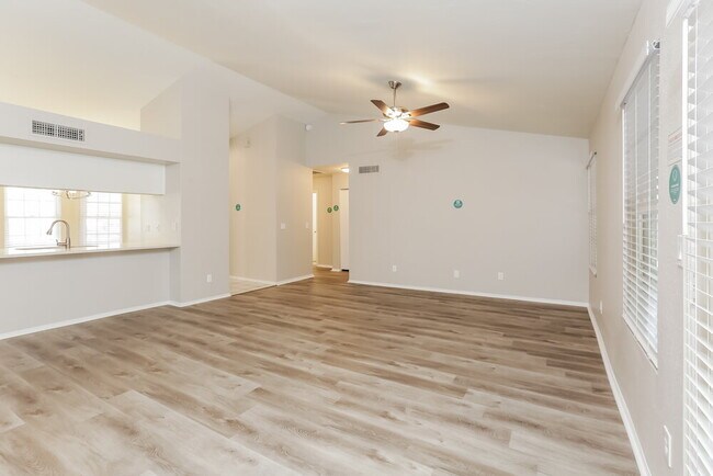 Foto del edificio - 4707 W Piute Ave