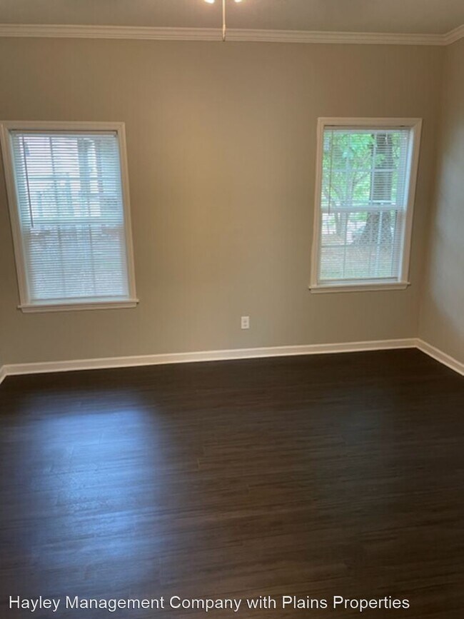 Building Photo - 3 br, 2 bath House - 10 Avenue A