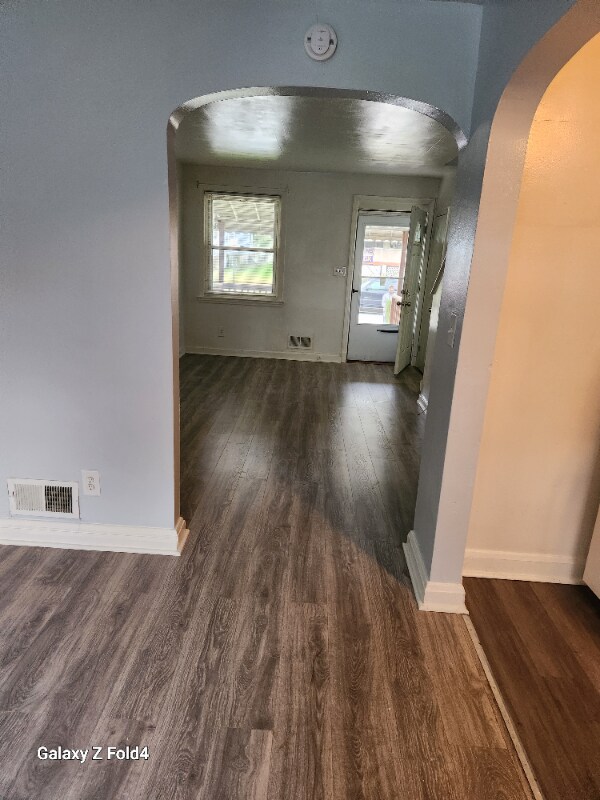 Foto del edificio - 3317 Ingleside Ave