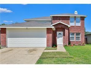 Building Photo - 208 Crystalwood Dr