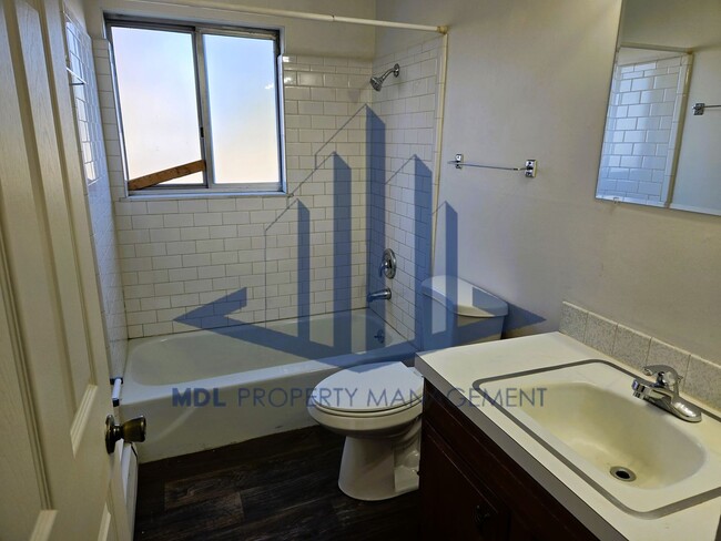 Foto del edificio - 2225 Weiss St