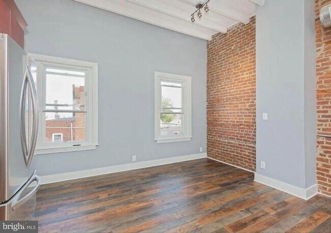 Foto del edificio - 2638 E Clearfield St