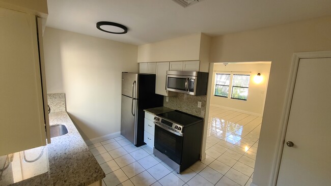 Foto del edificio - 1516 NE 17th Ave