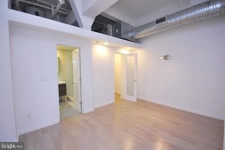 Building Photo - 726 Market St