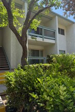 Building Photo - 23671 Park Capri