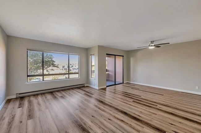 Building Photo - Remodeled 1BR Condo with Pool & Water Views Near Foster City