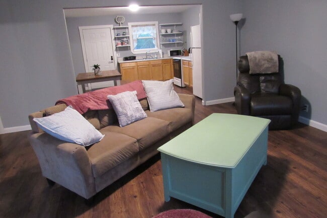 Foto del edificio - 57 Drowsy Ln