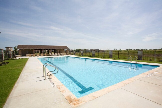 Foto del edificio - Beautiful, Spacious 3BR/2.5BA! Community P...