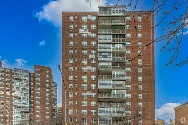 Foto del edificio - Carlyle Towers