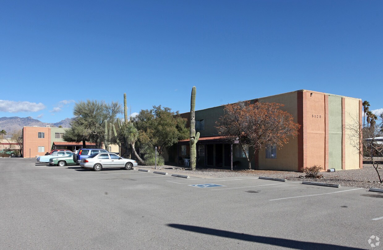 51055125 E 2nd St, Tucson, AZ 85711 Apartments in Tucson, AZ