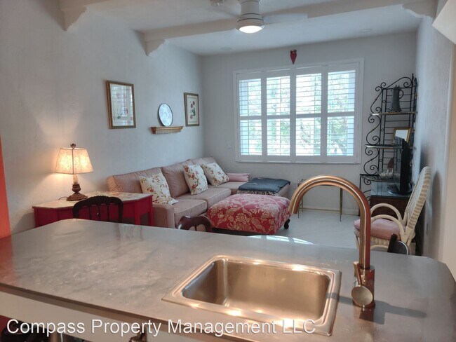 Foto del edificio - 1 br, 1 bath House - 238 W Tampa Ave. #212