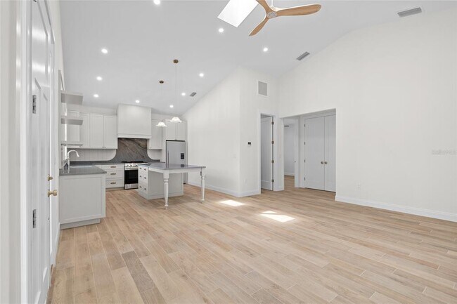 Foto del edificio - 1621 31st Ave N