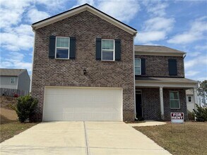 Building Photo - 311 Deer Run Dr