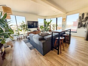 Building Photo - 1 Sewall St