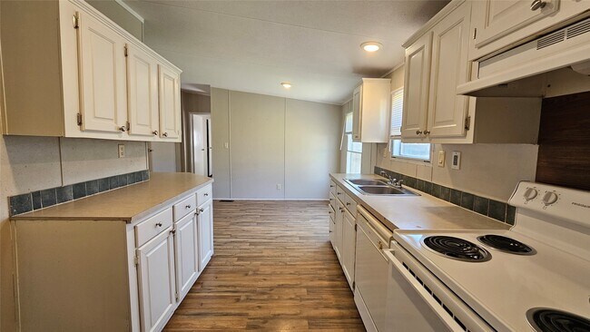 Foto del edificio - 31219 Wide Oak Cir