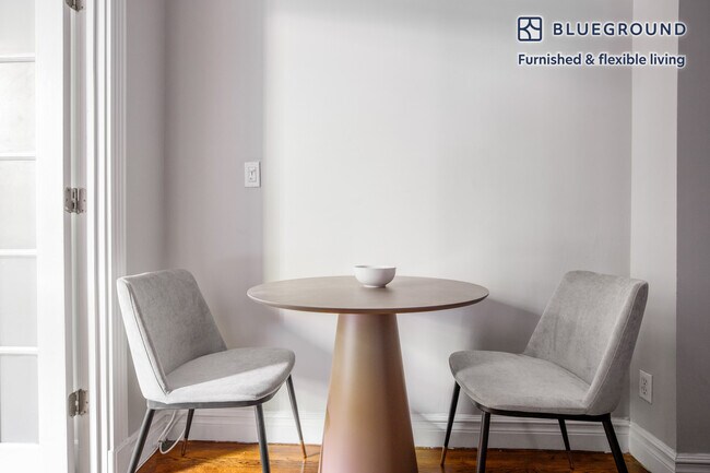 Foto del edificio - 248 Mott St