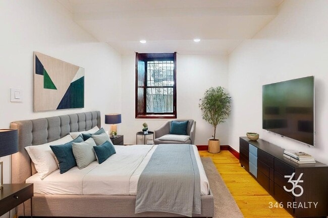 Building Photo - West 115th Street