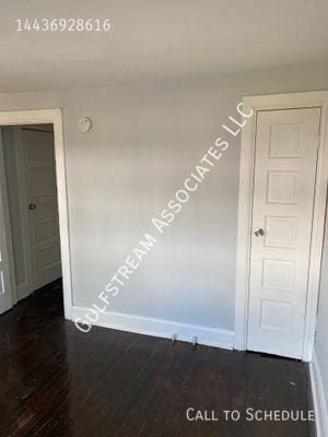 Building Photo - 917 N Streeper St