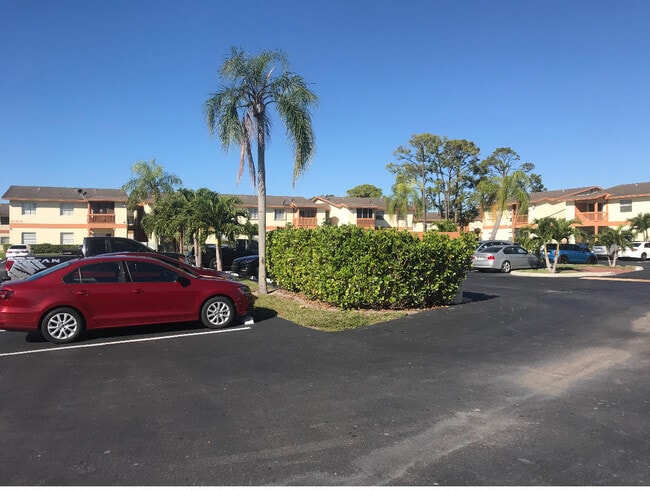 Building Photo - 1830 Abbey Rd